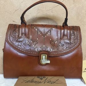 NWT Patricia Nash Leather Heritage Collection